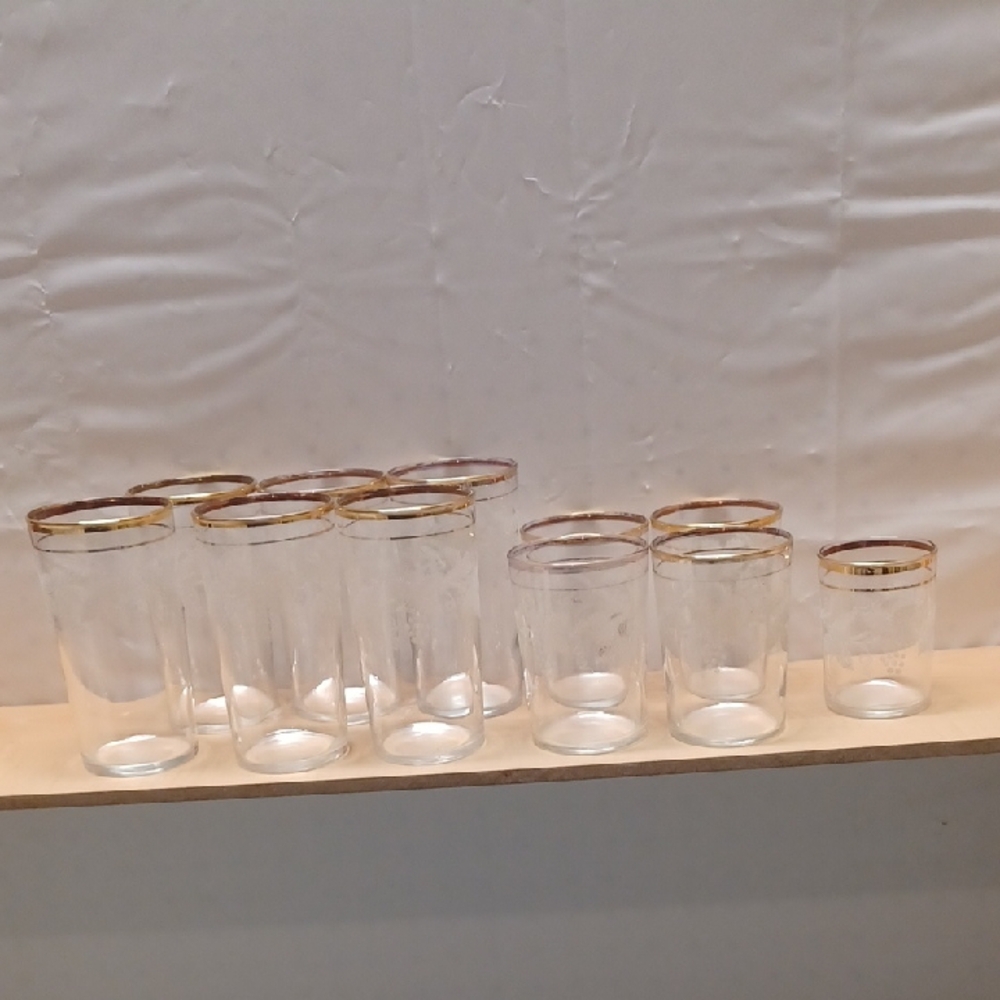 Vintage Elegant Gold-Rimmed Glassware Set